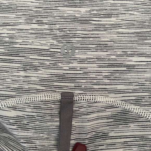 Lululemon zip up - Picture 4 of 6